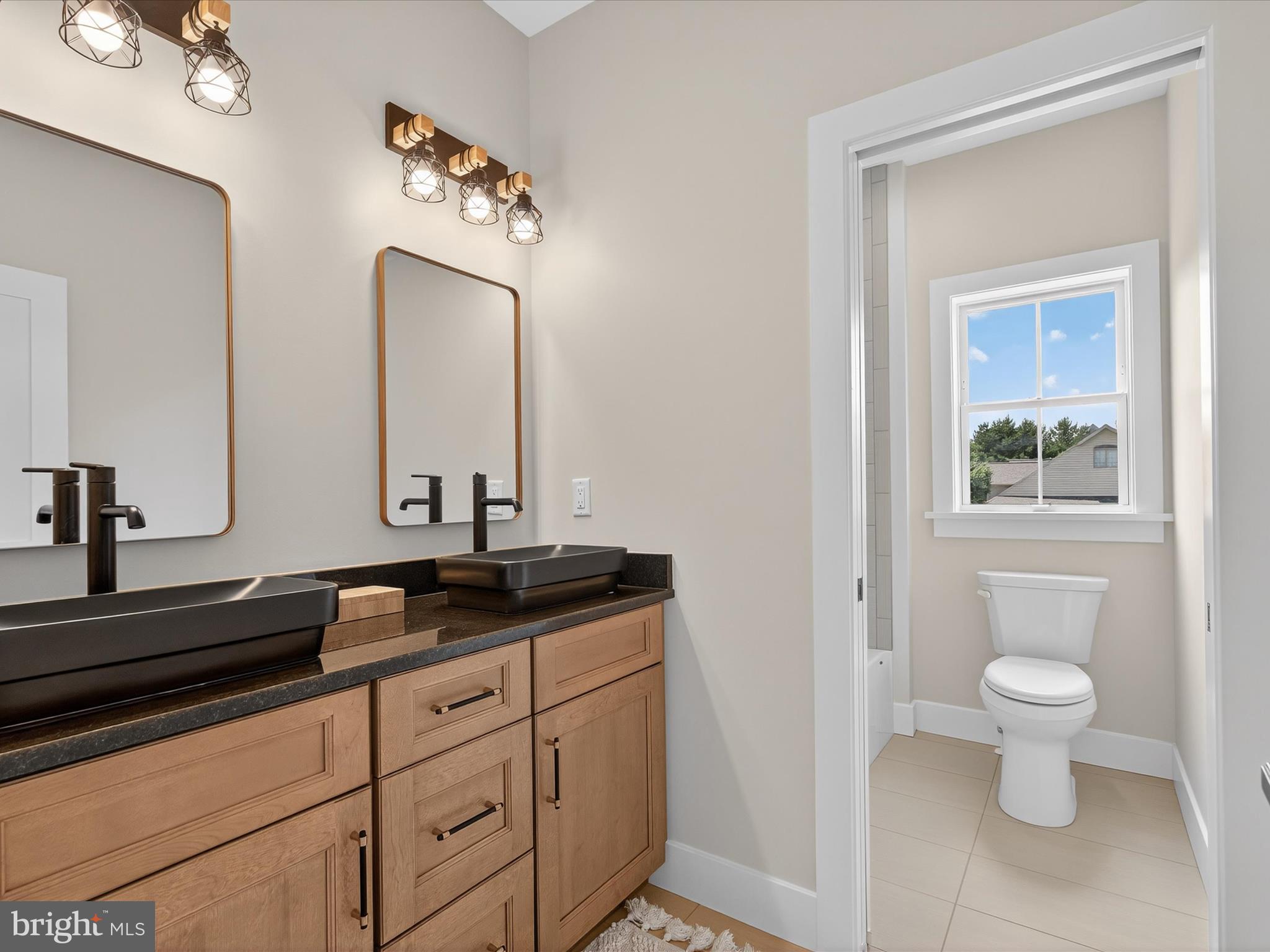 STONEHENGE - Residential