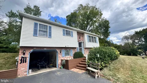 16 Church Road, Royersford, PA MLS: PAMC2153472
