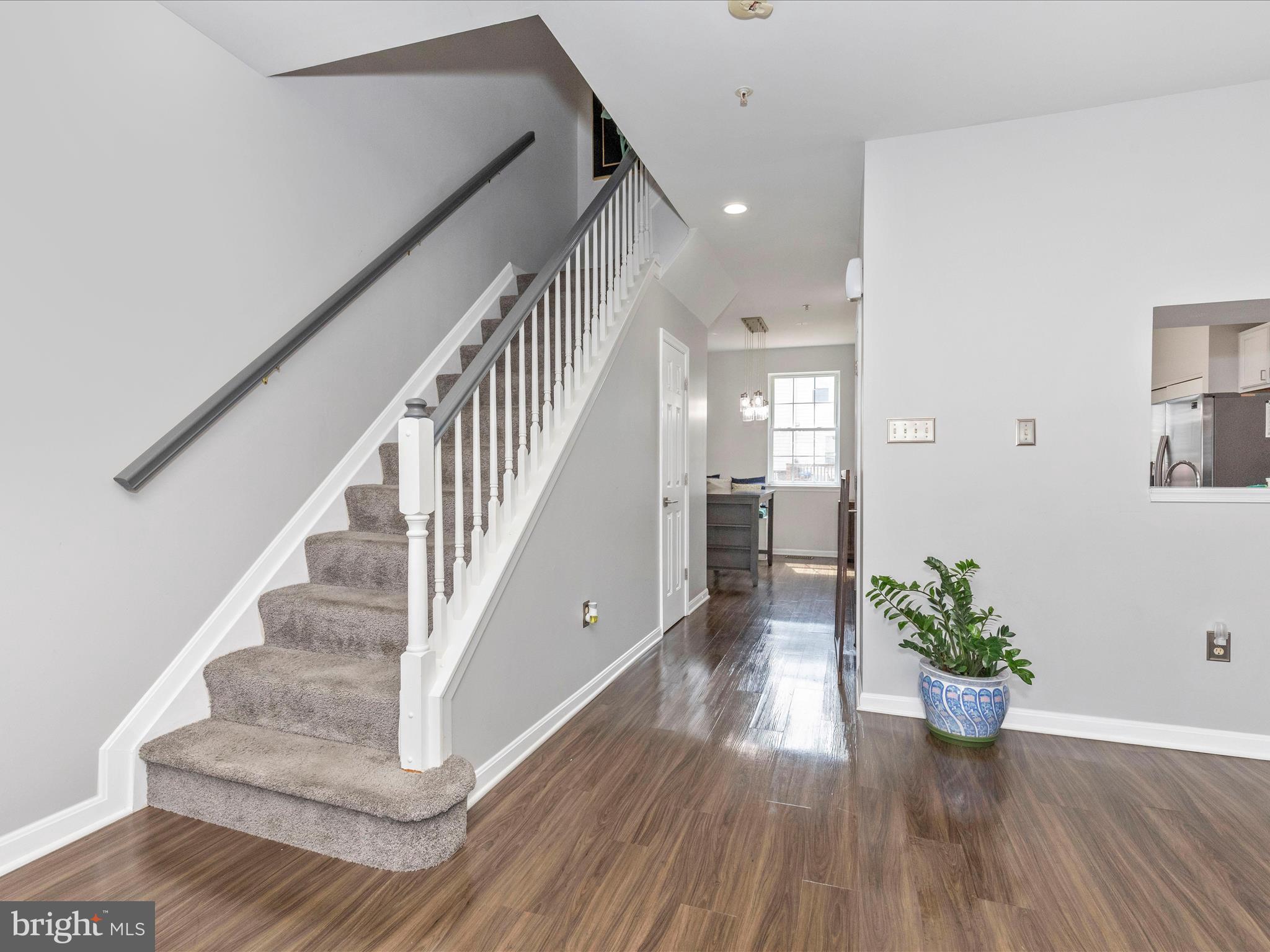 MAIN FARM - Residential