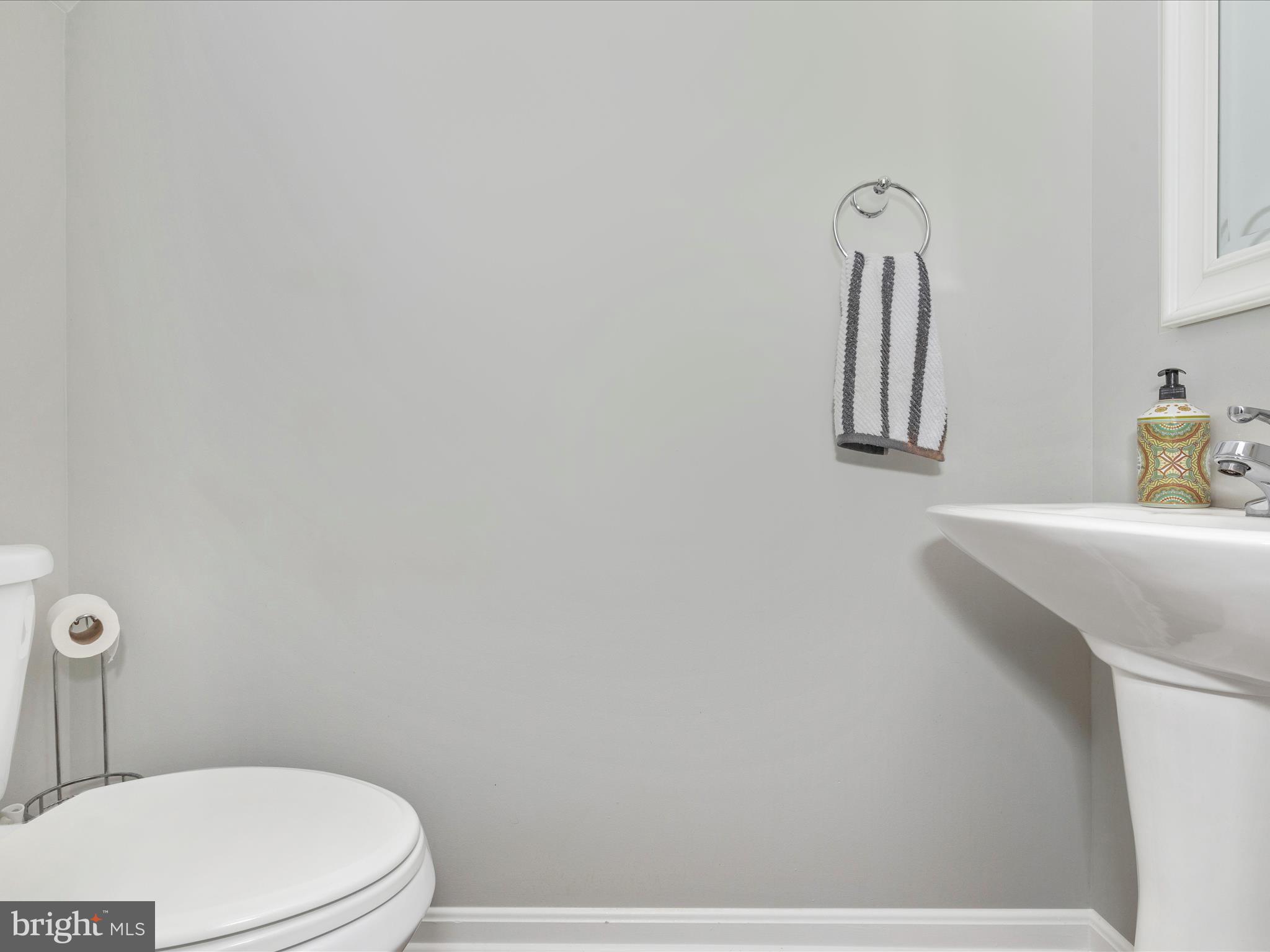 MAIN FARM - Residential