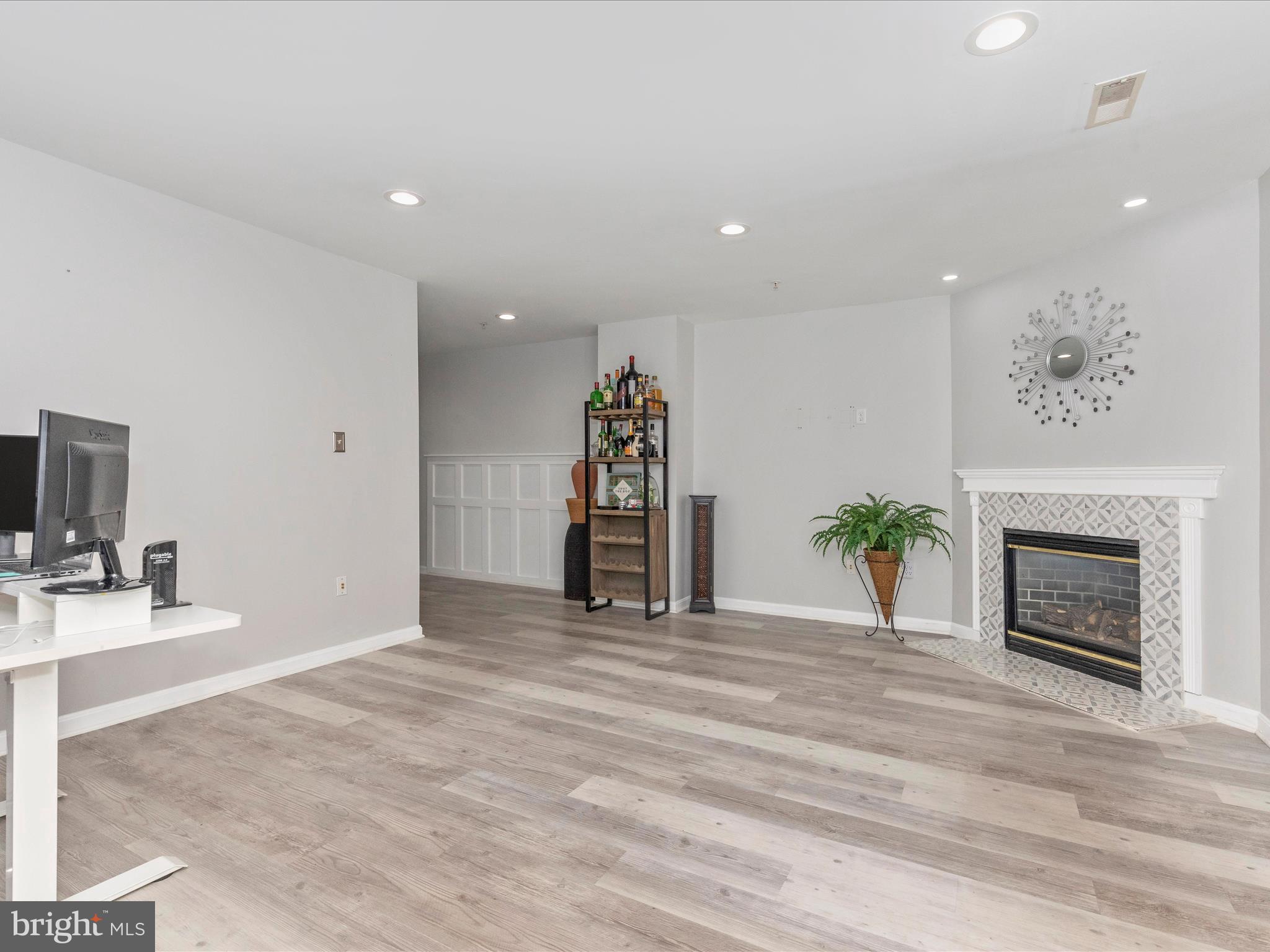 MAIN FARM - Residential