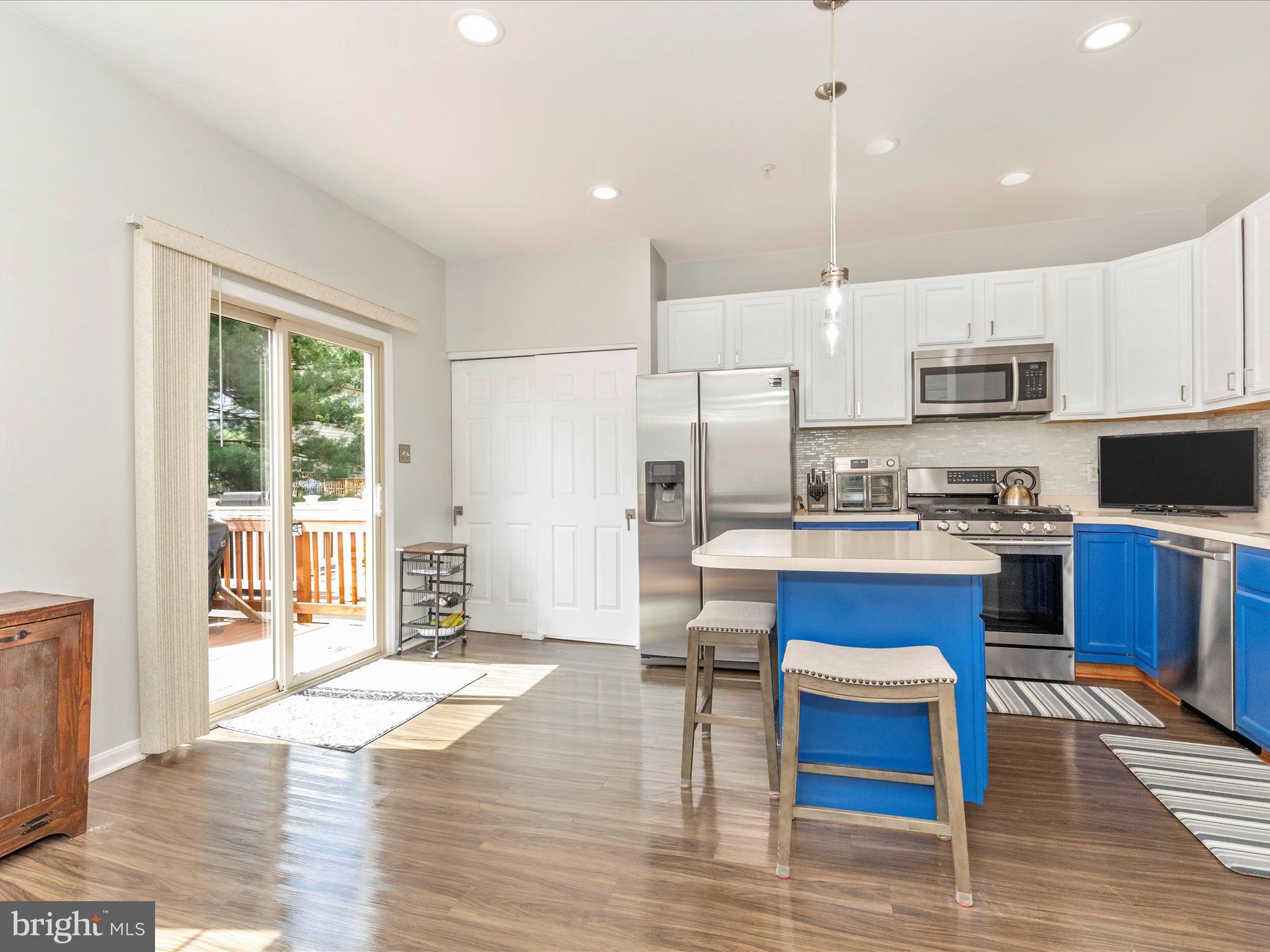 MAIN FARM - Residential