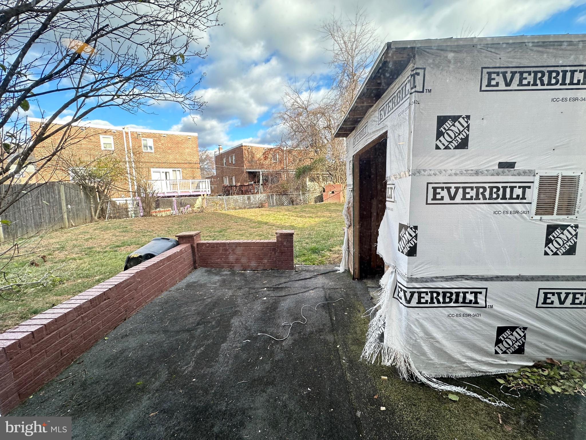 SOMERTON - Residential