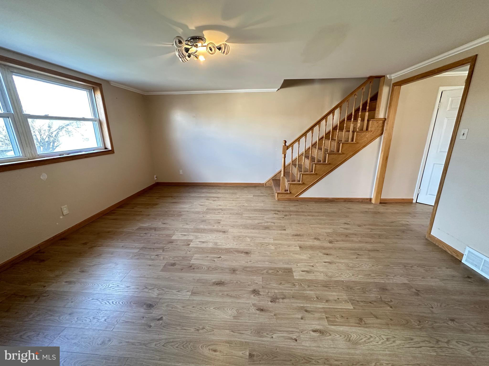 SOMERTON - Residential