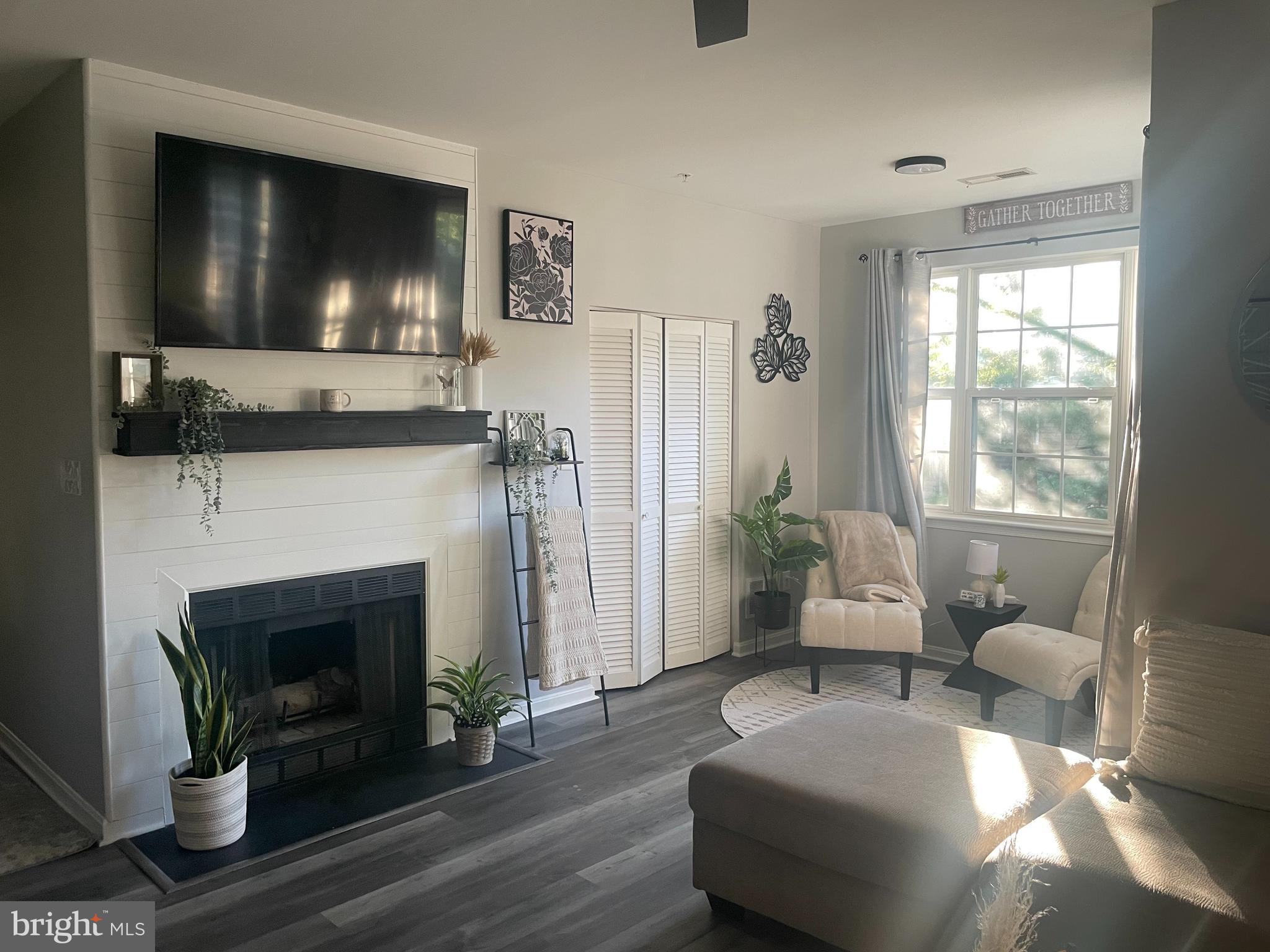 LIONS GATE - Residential Lease