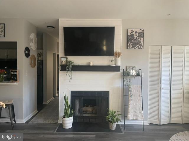 LIONS GATE - Residential Lease