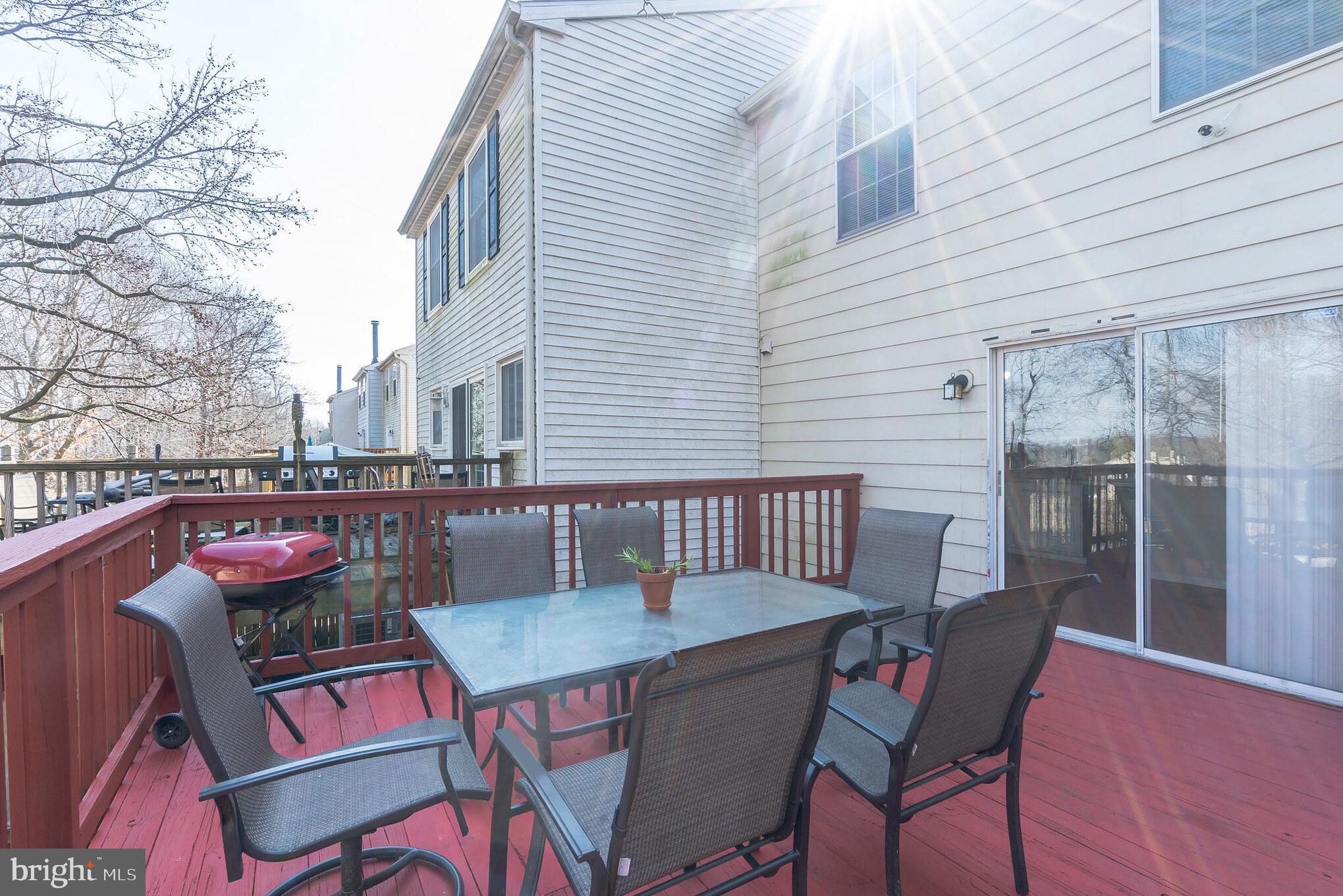 KINGS WOODS - Residential