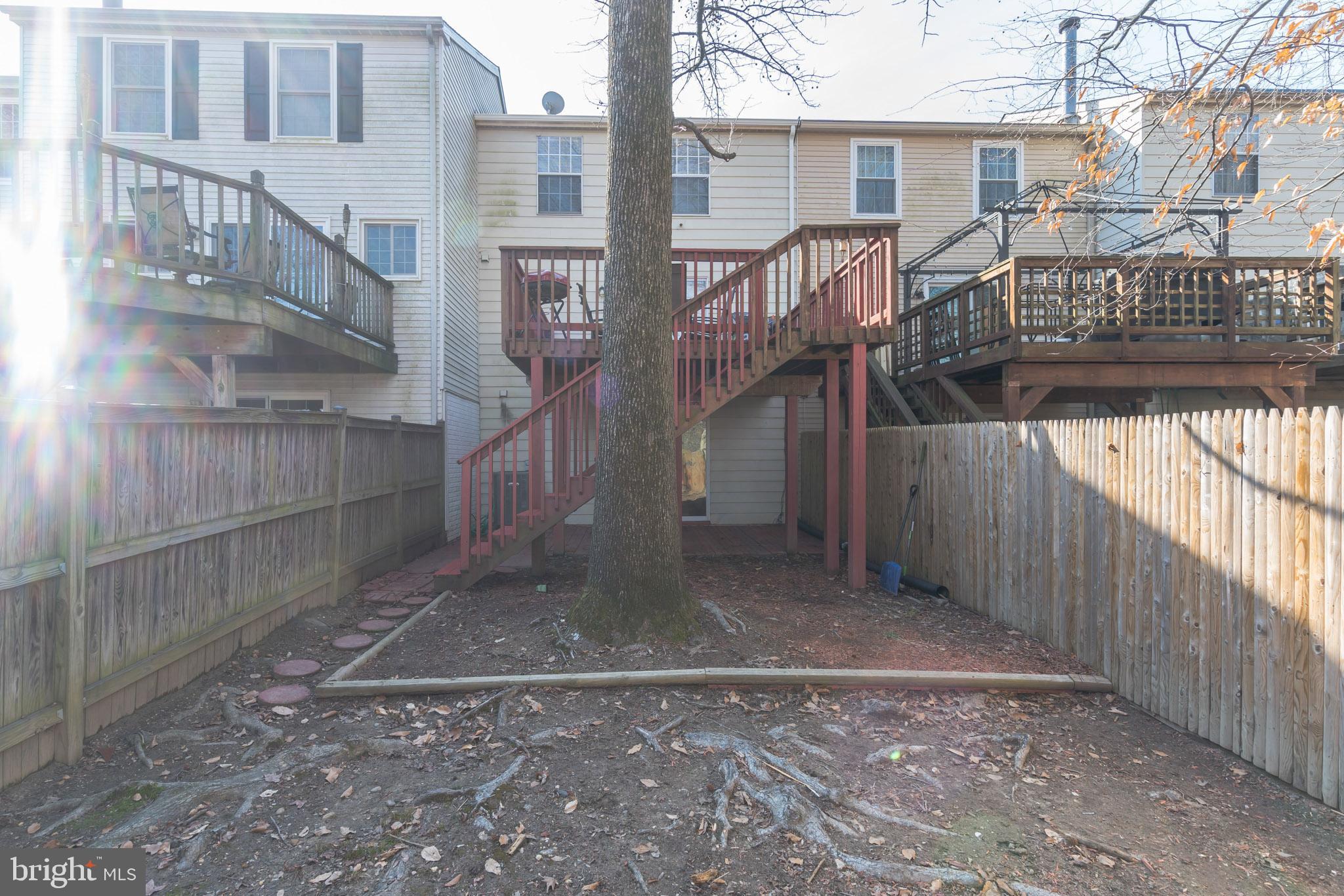 KINGS WOODS - Residential