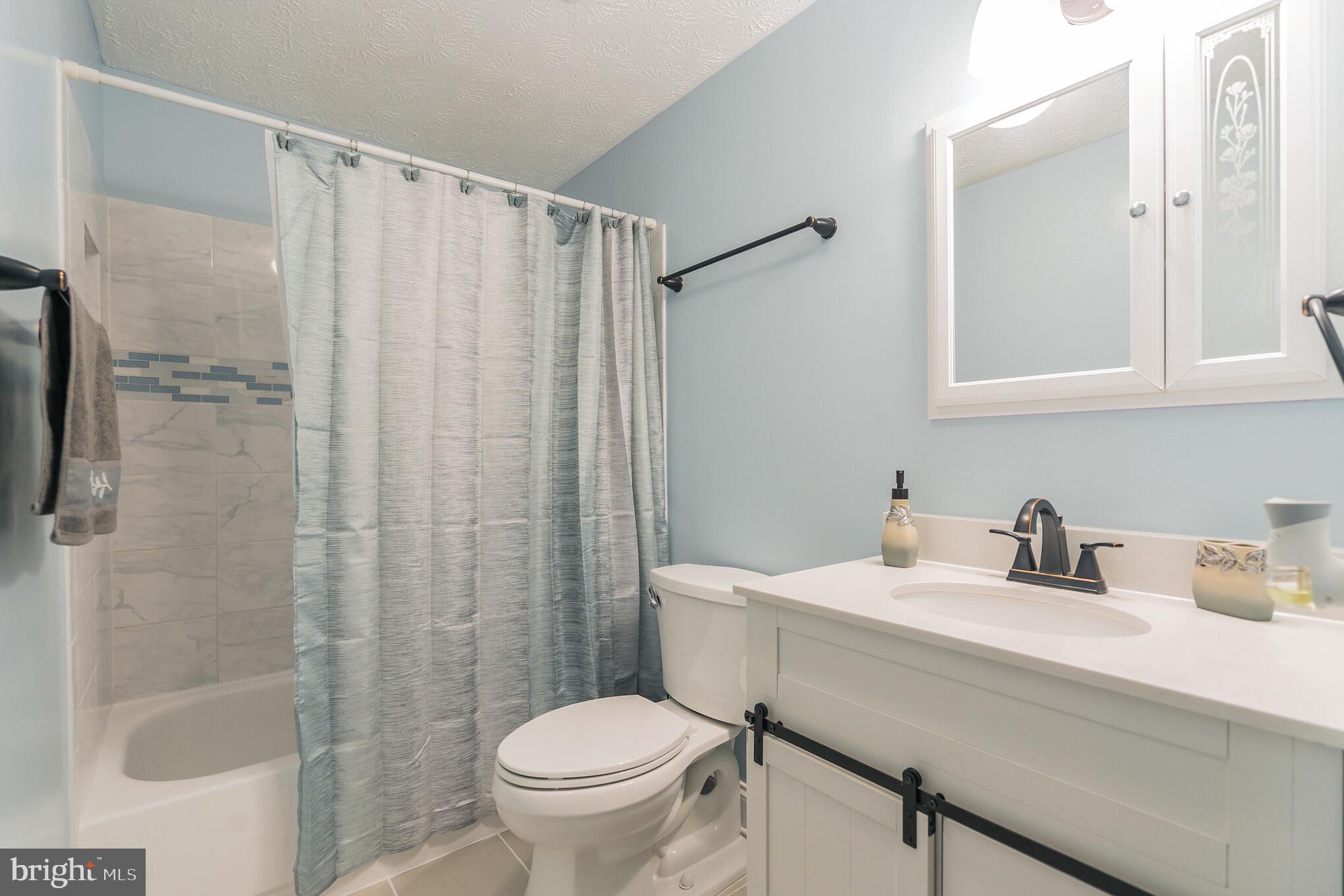 KINGS WOODS - Residential