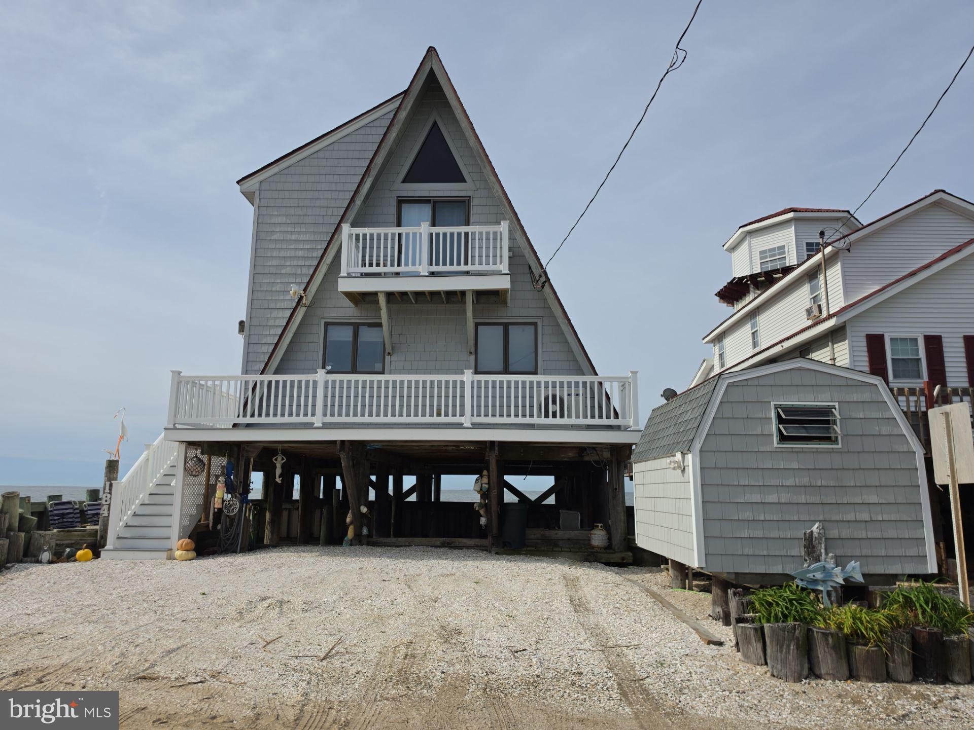 184 COVE ROAD S