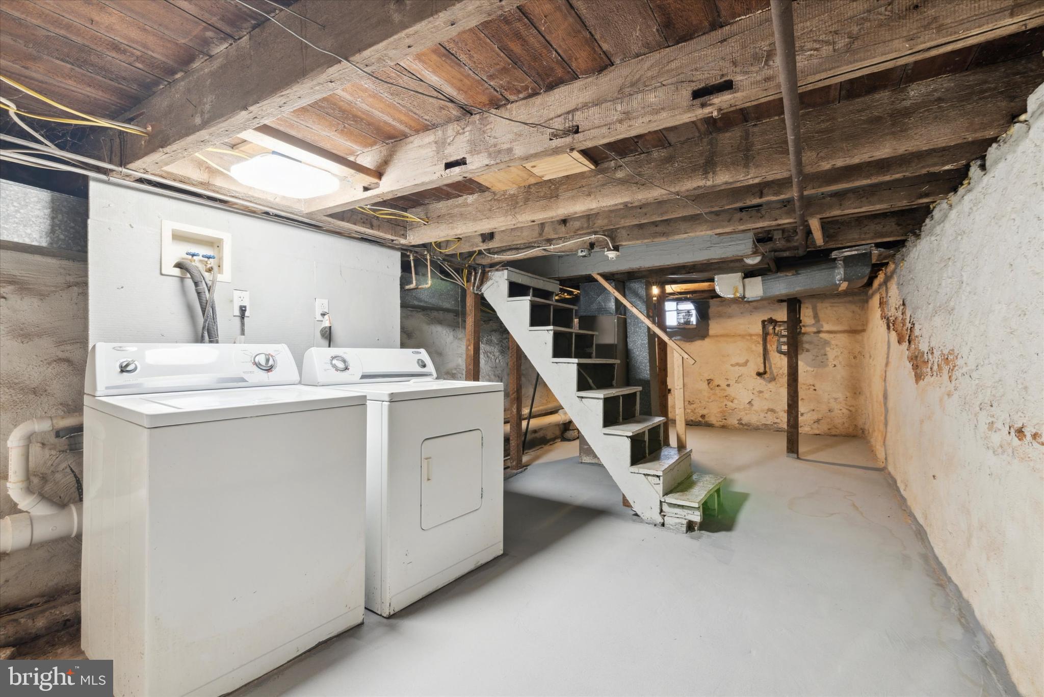 MANTUA - Residential