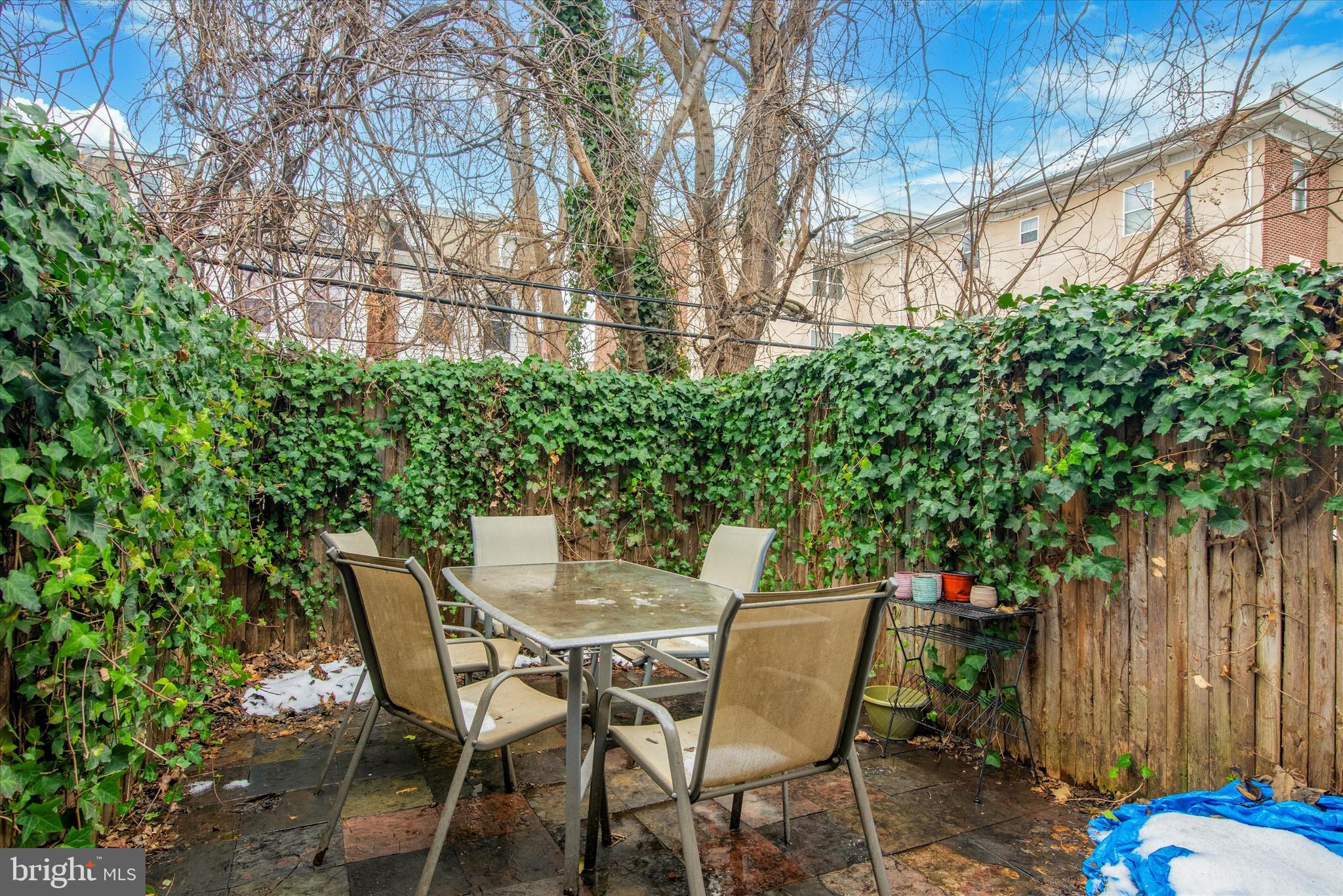 MANTUA - Residential