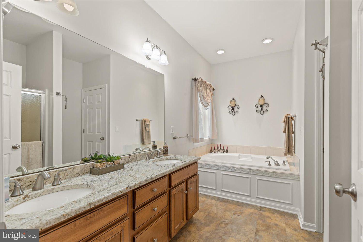 THE HAMLET - Residential