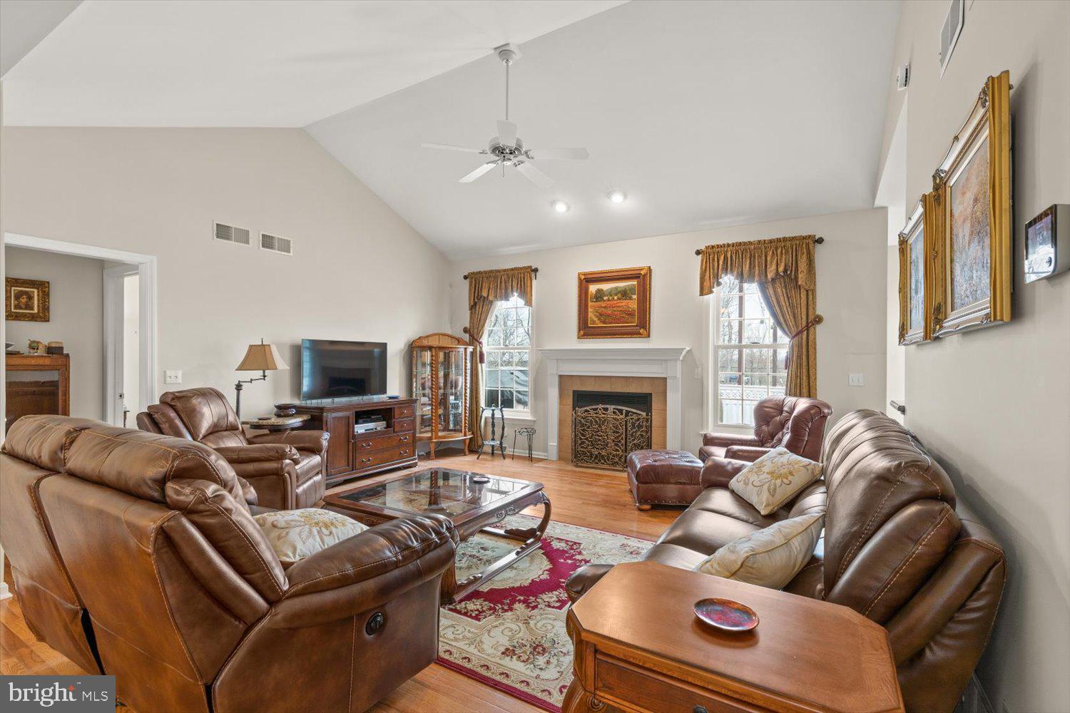 THE HAMLET - Residential