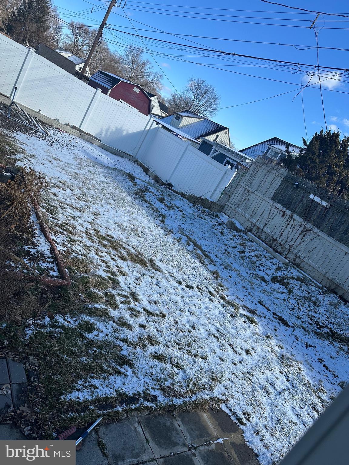 VERMILION HILL - Residential Lease