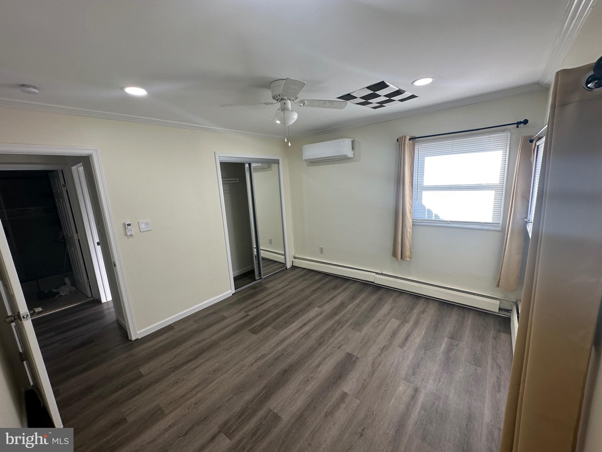 VERMILION HILL - Residential Lease