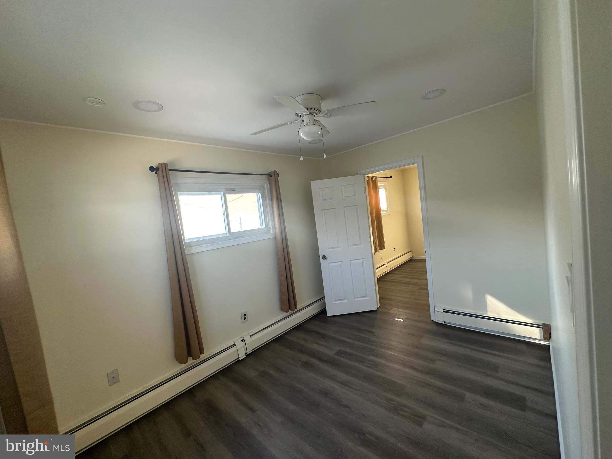 VERMILION HILL - Residential Lease