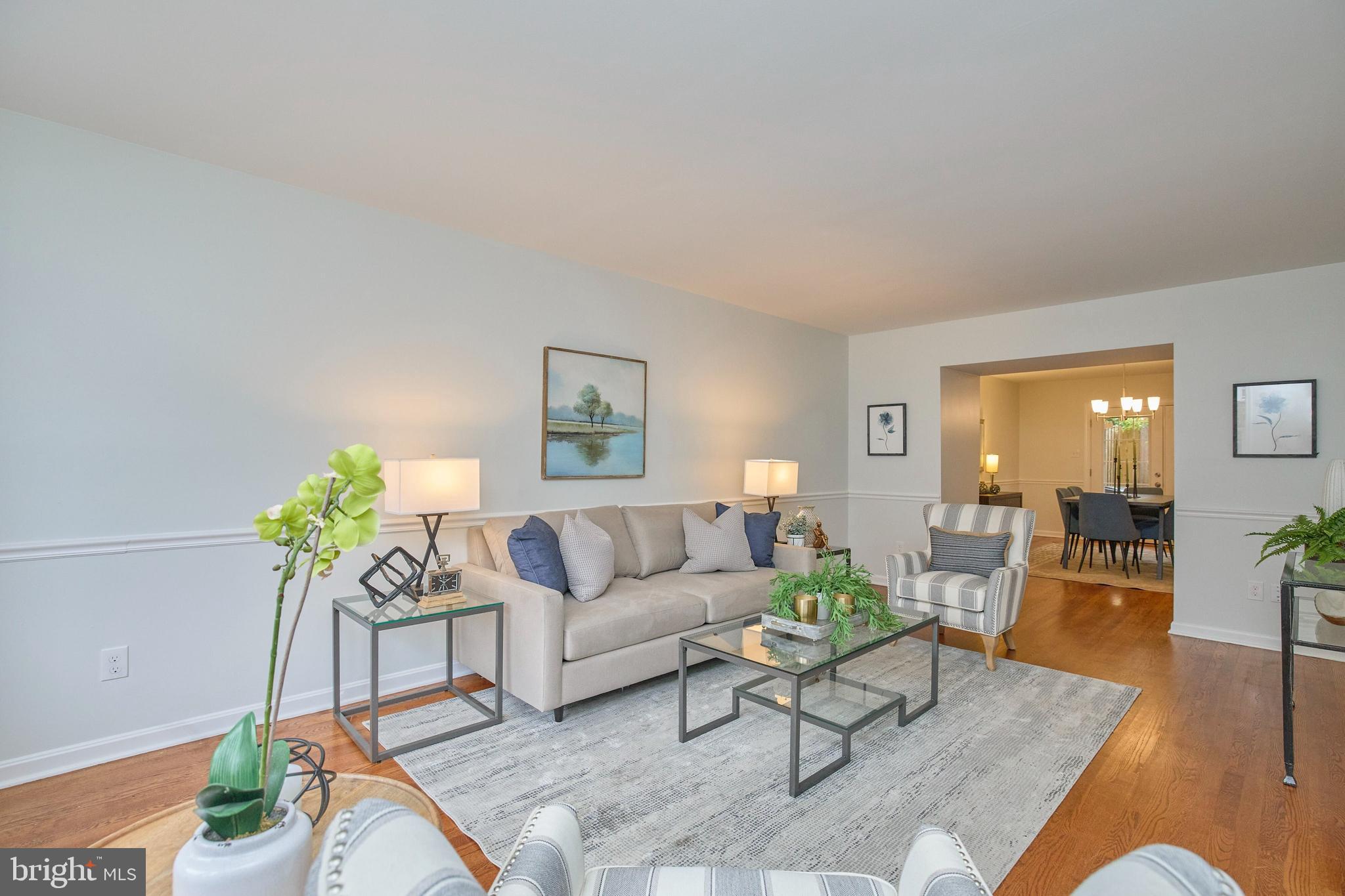 KENSINGTON SQUARE - Residential