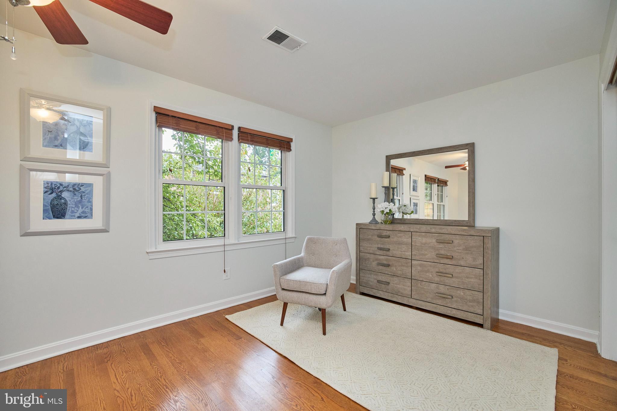 KENSINGTON SQUARE - Residential