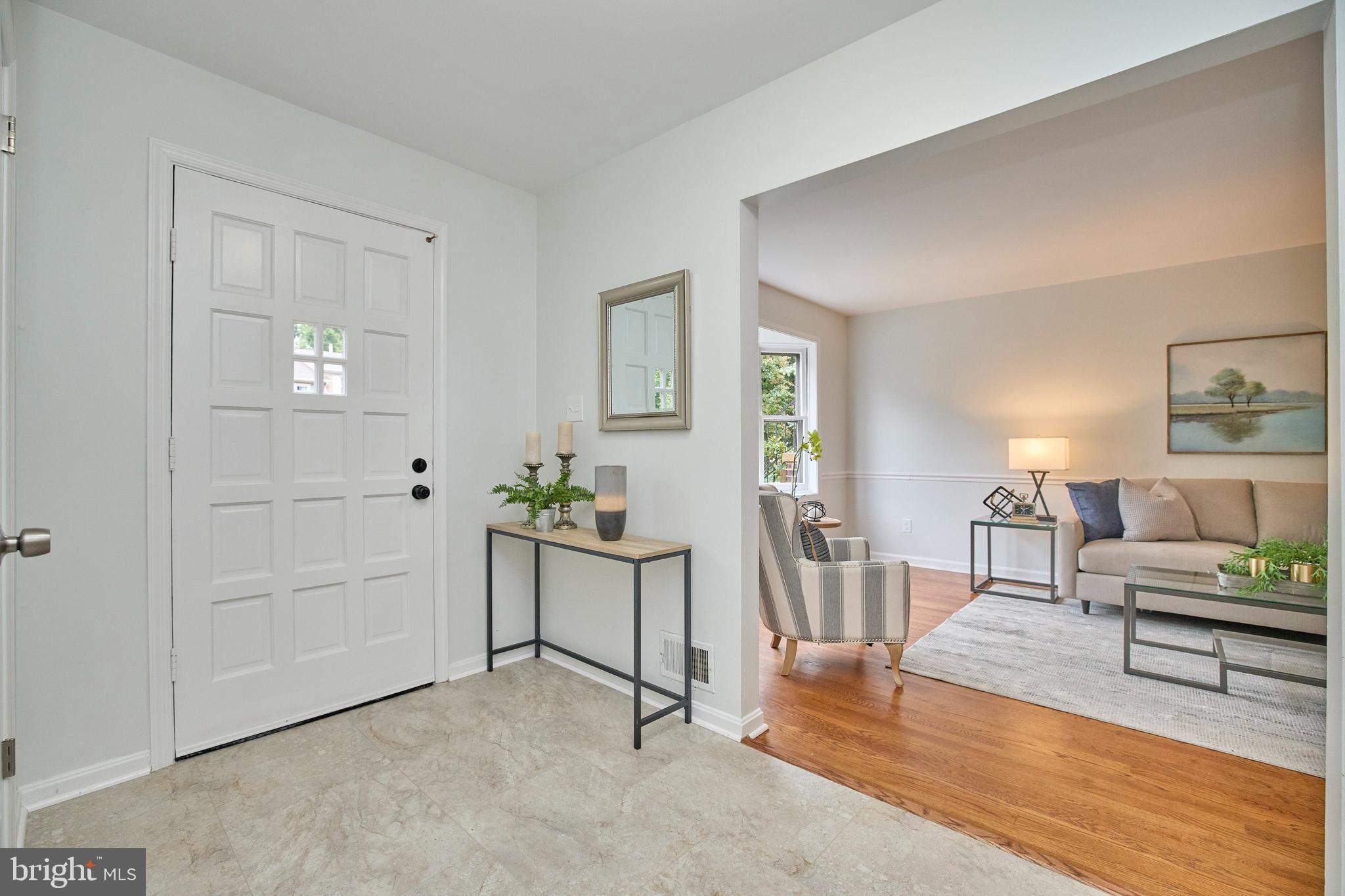 KENSINGTON SQUARE - Residential