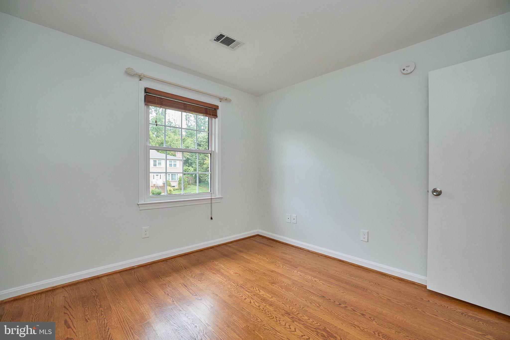 KENSINGTON SQUARE - Residential