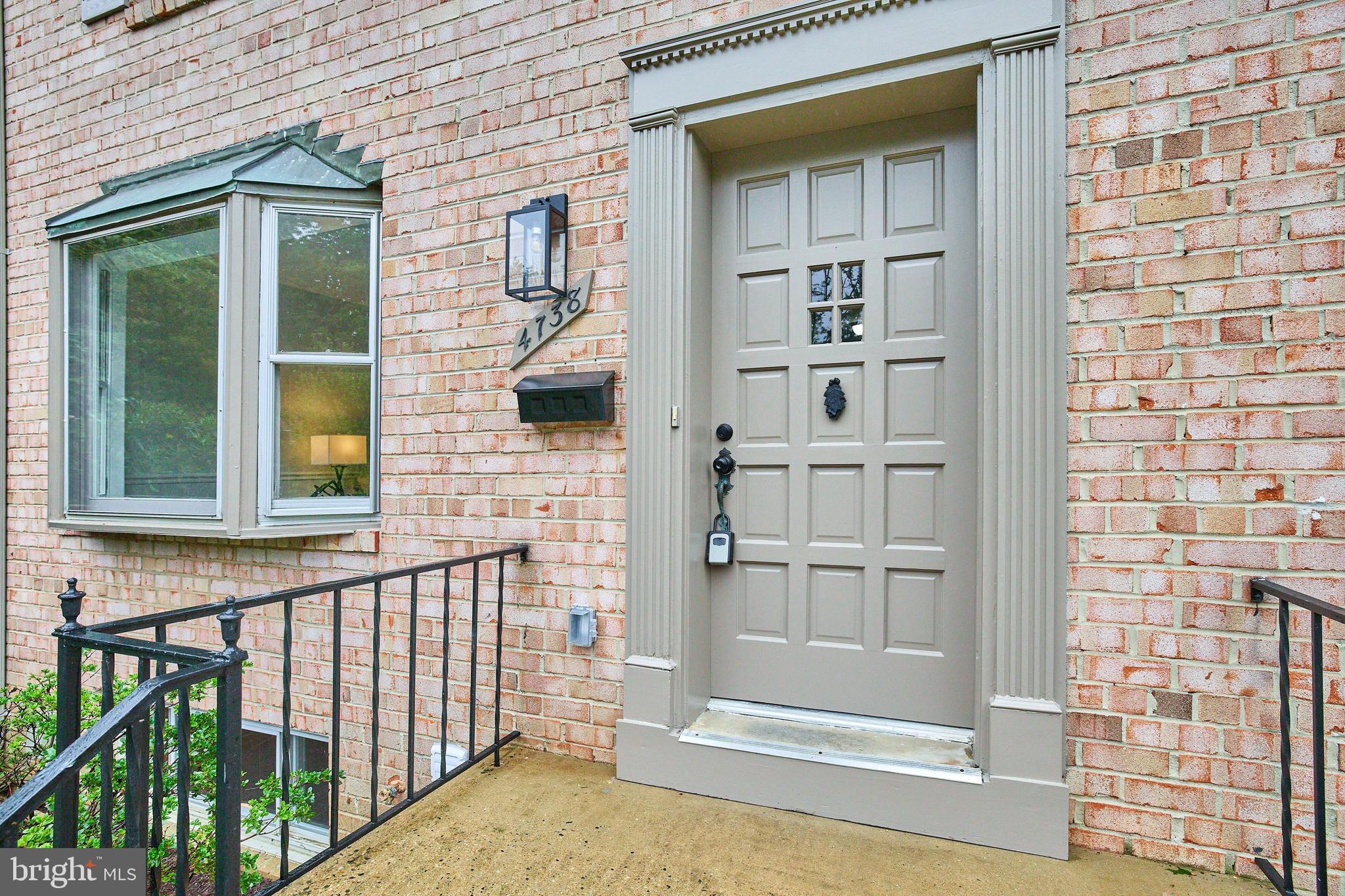 KENSINGTON SQUARE - Residential