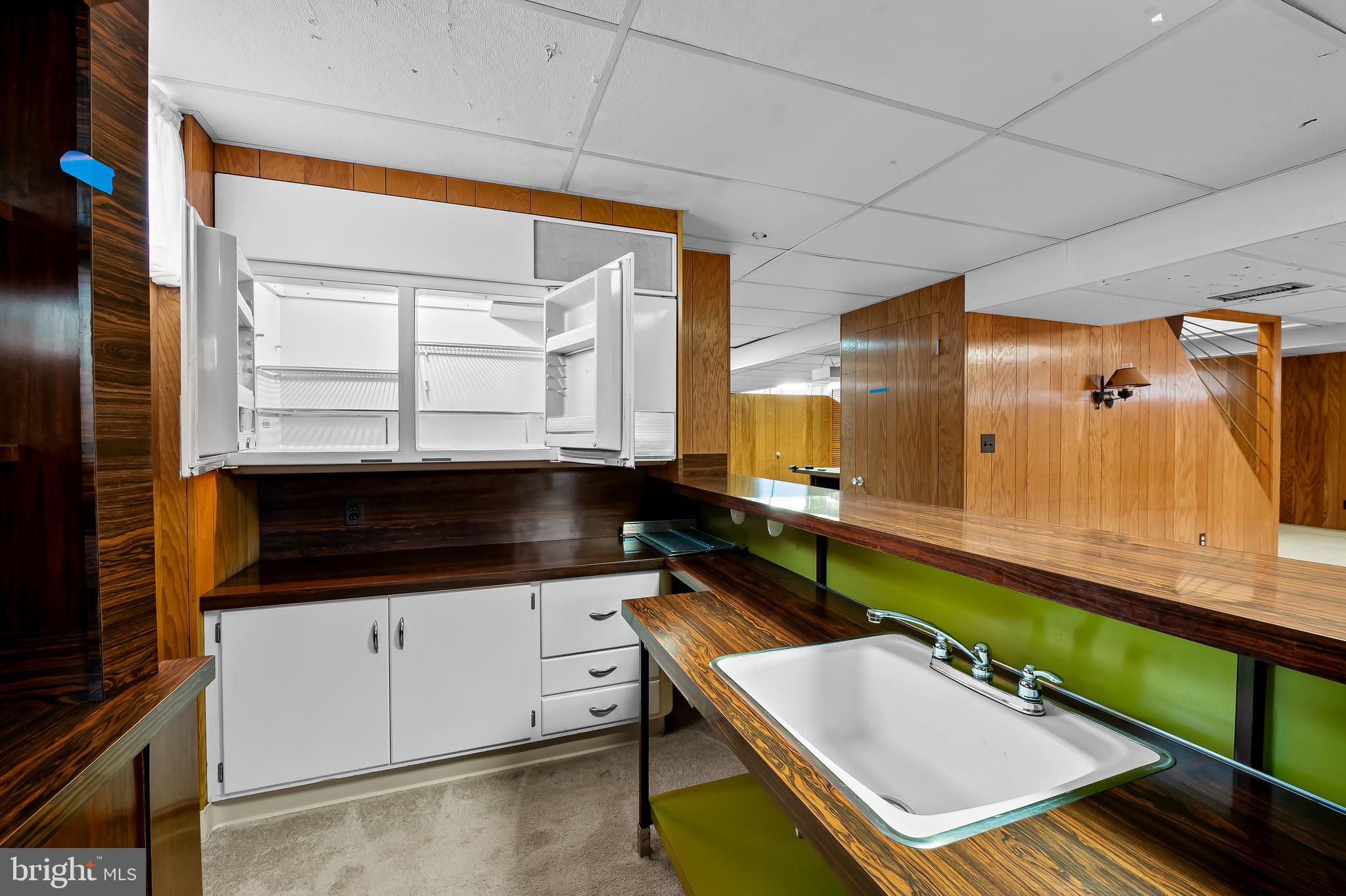 LILLIAN ESTATES - Residential