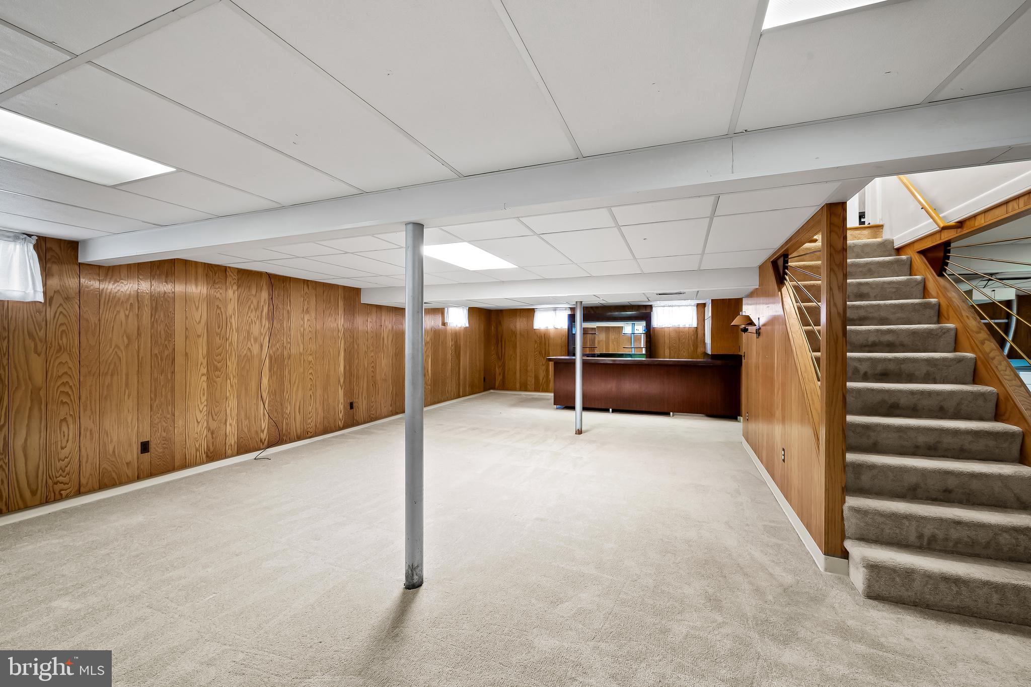 LILLIAN ESTATES - Residential