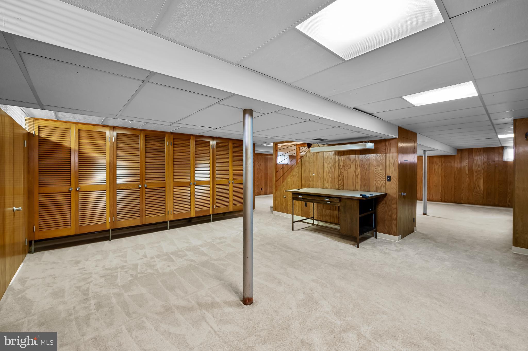 LILLIAN ESTATES - Residential