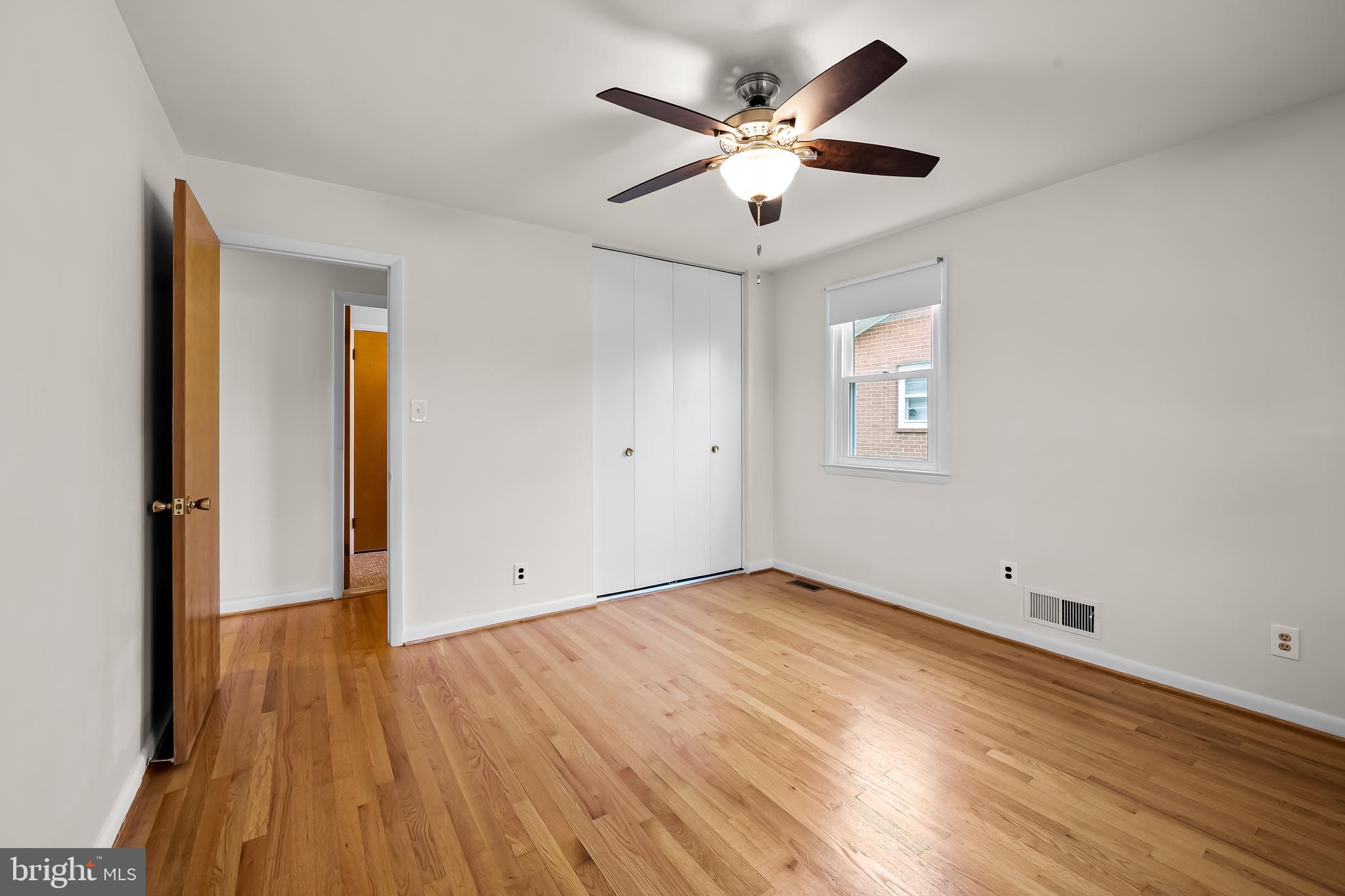 LILLIAN ESTATES - Residential