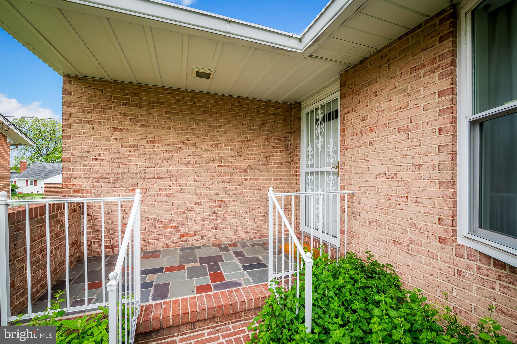 8320 OVERMONT
