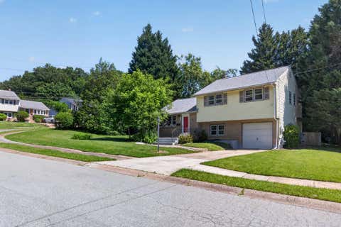 Homes For Sale - 1706 Pennrock Road<br/> WILMINGTON, DE 19809
