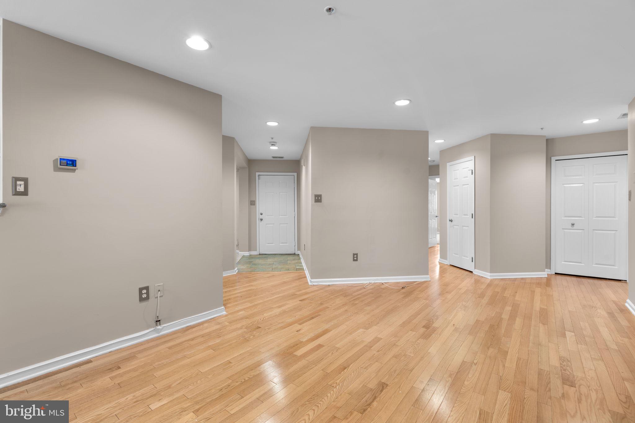 VILLAGE OF LONG REACH - Residential