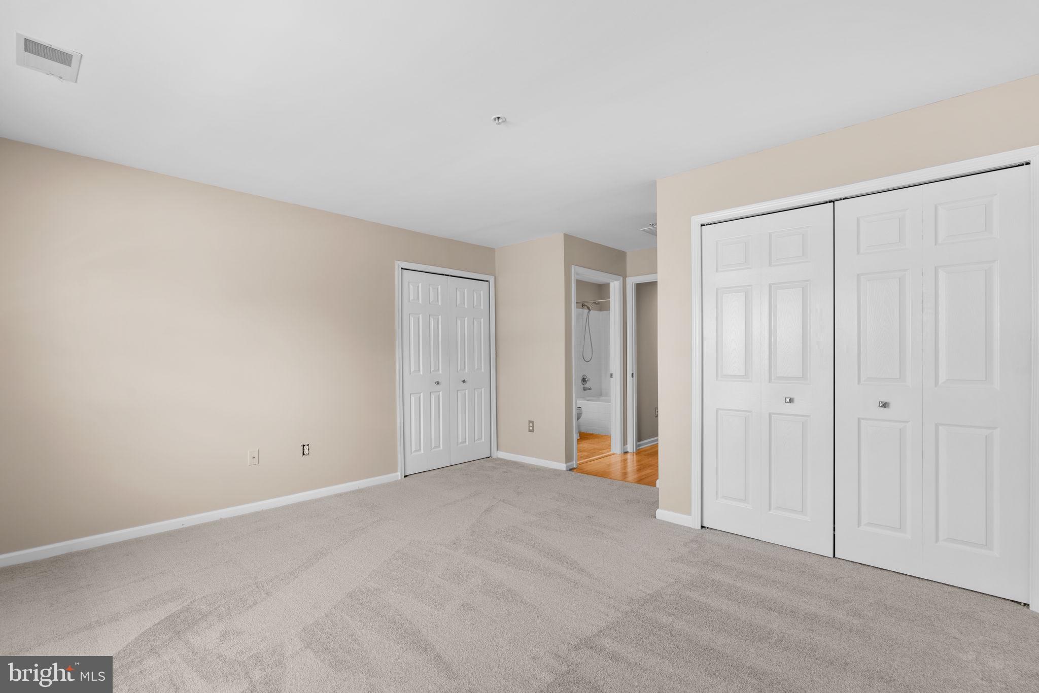 VILLAGE OF LONG REACH - Residential