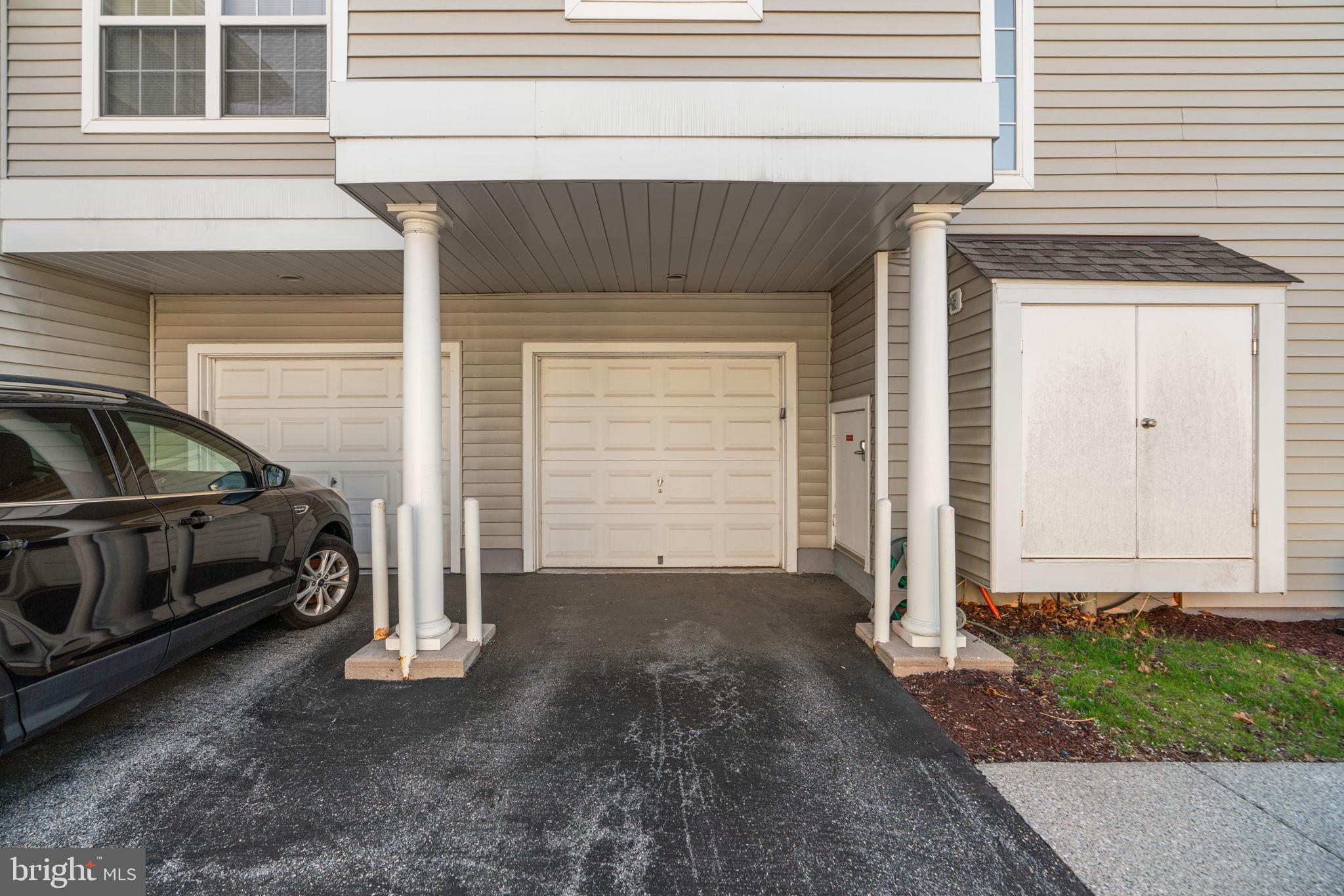 VILLAGE OF LONG REACH - Residential