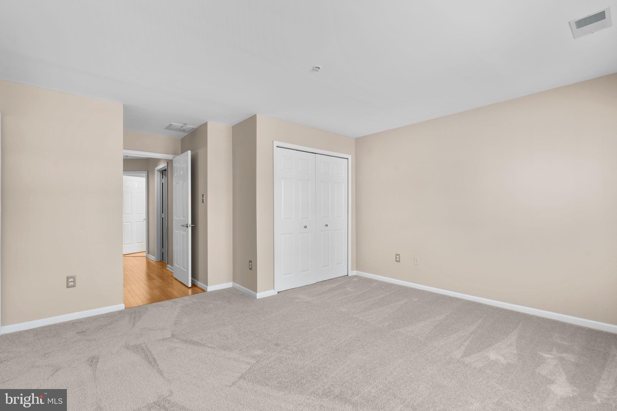 VILLAGE OF LONG REACH - Residential