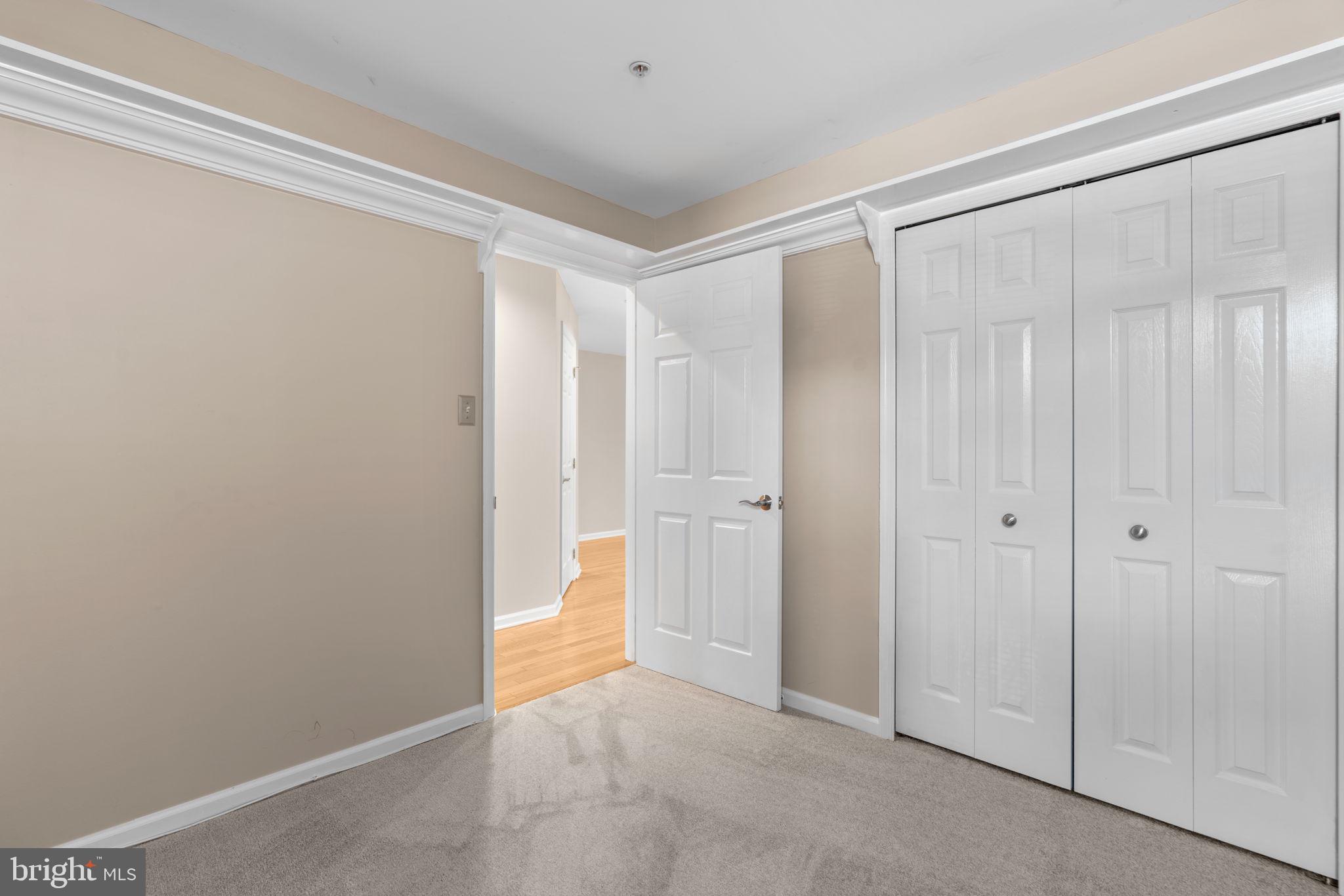 VILLAGE OF LONG REACH - Residential