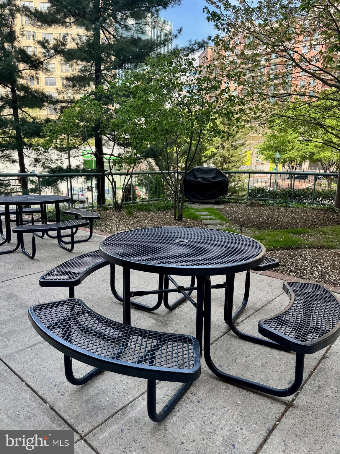 THE CHRISTOPHER - Residential Lease