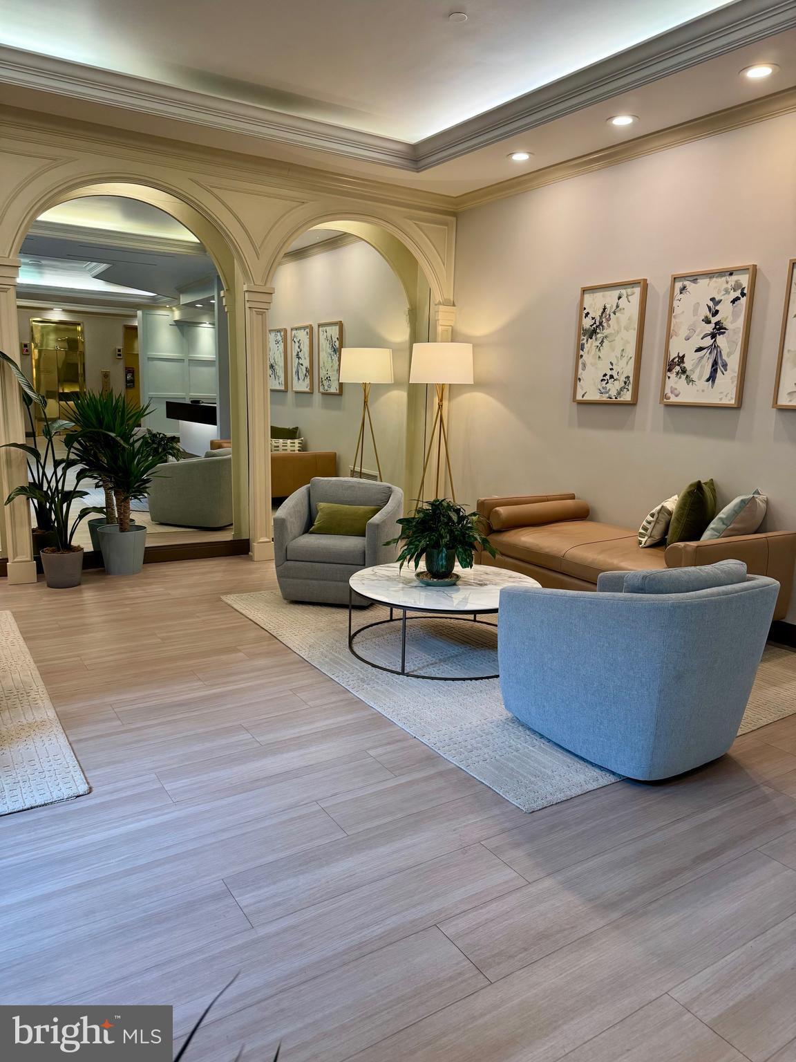 THE CHRISTOPHER - Residential Lease