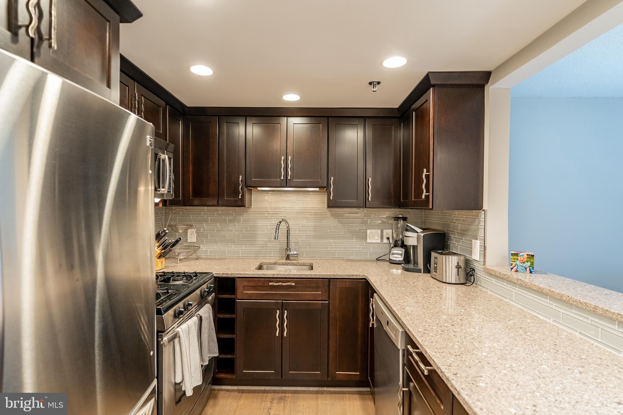 THE CHRISTOPHER - Residential Lease