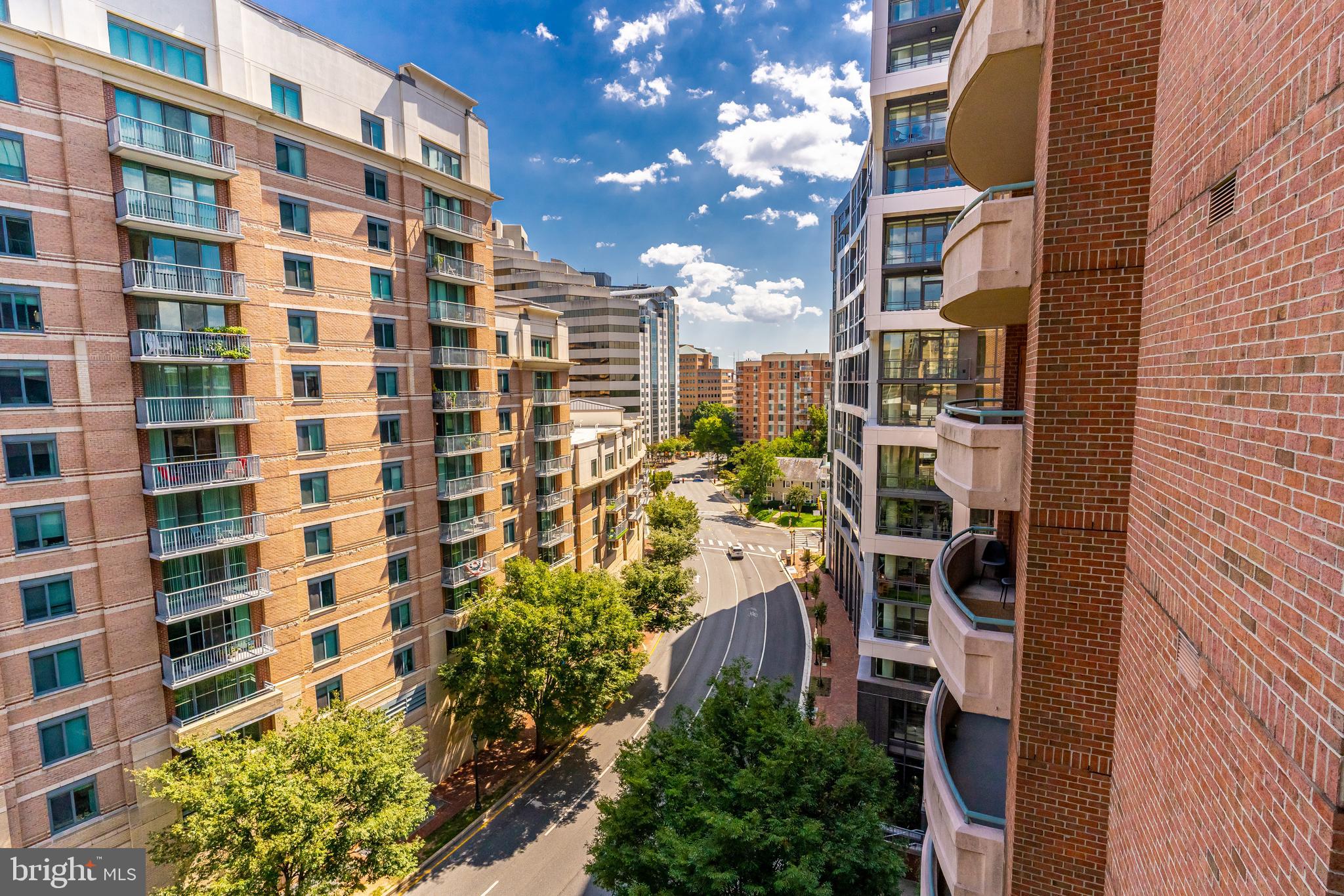 THE CHRISTOPHER - Residential Lease