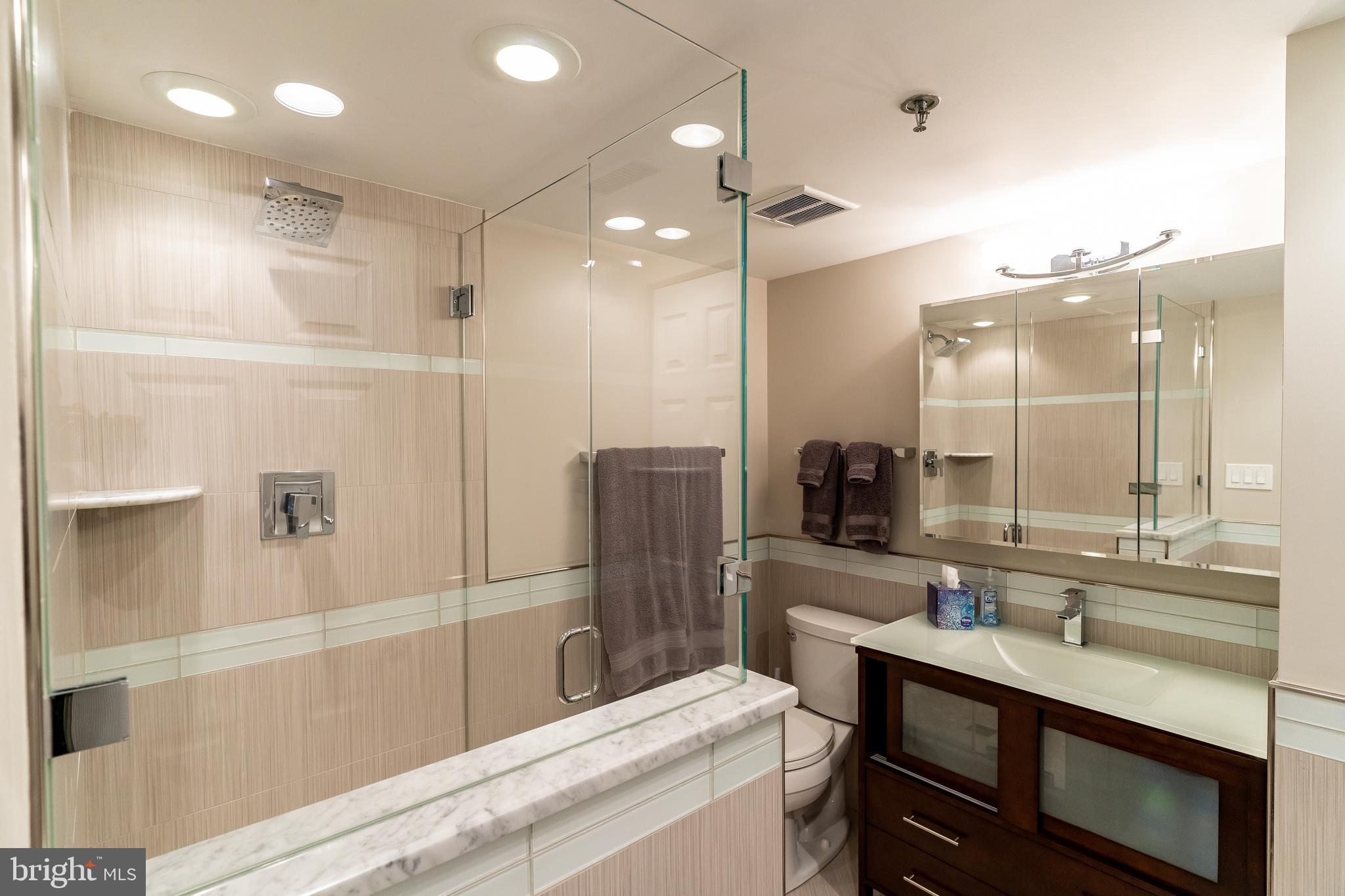 THE CHRISTOPHER - Residential Lease