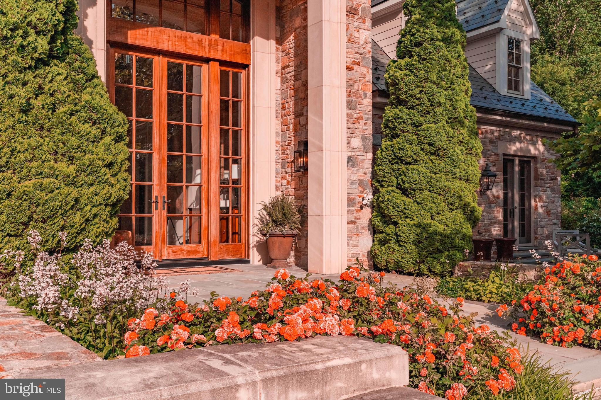 CAVES VALLEY GOLF CLUB - Residential