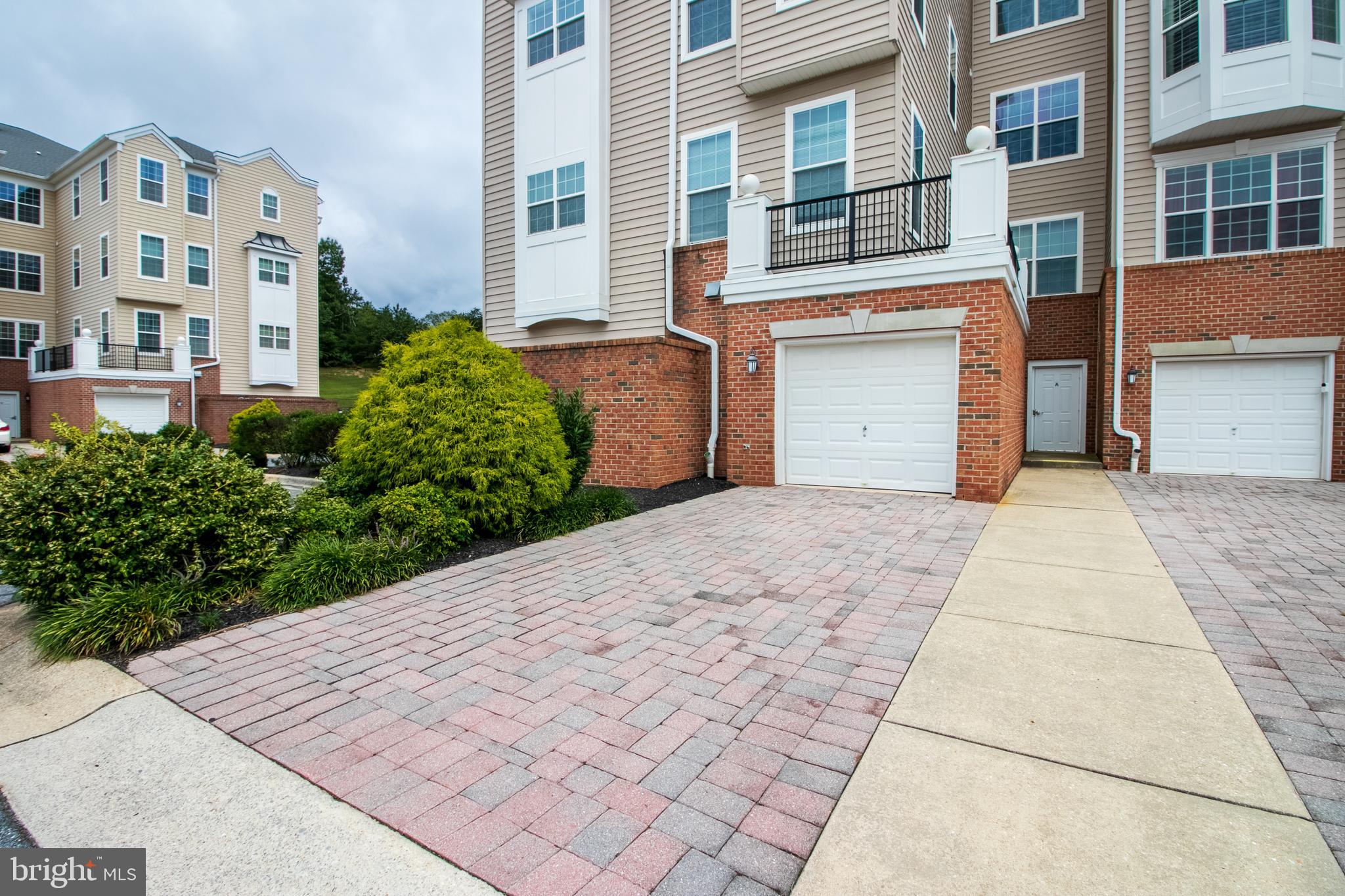 CEDAR RIDGE - Residential