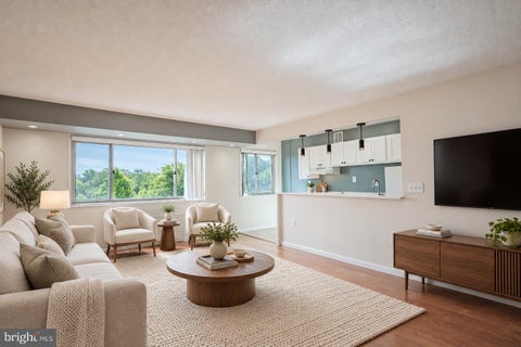 Photo of 2500 N Van Dorn Street #912, ALEXANDRIA, VA 22302 (MLS # VAAX2054914)