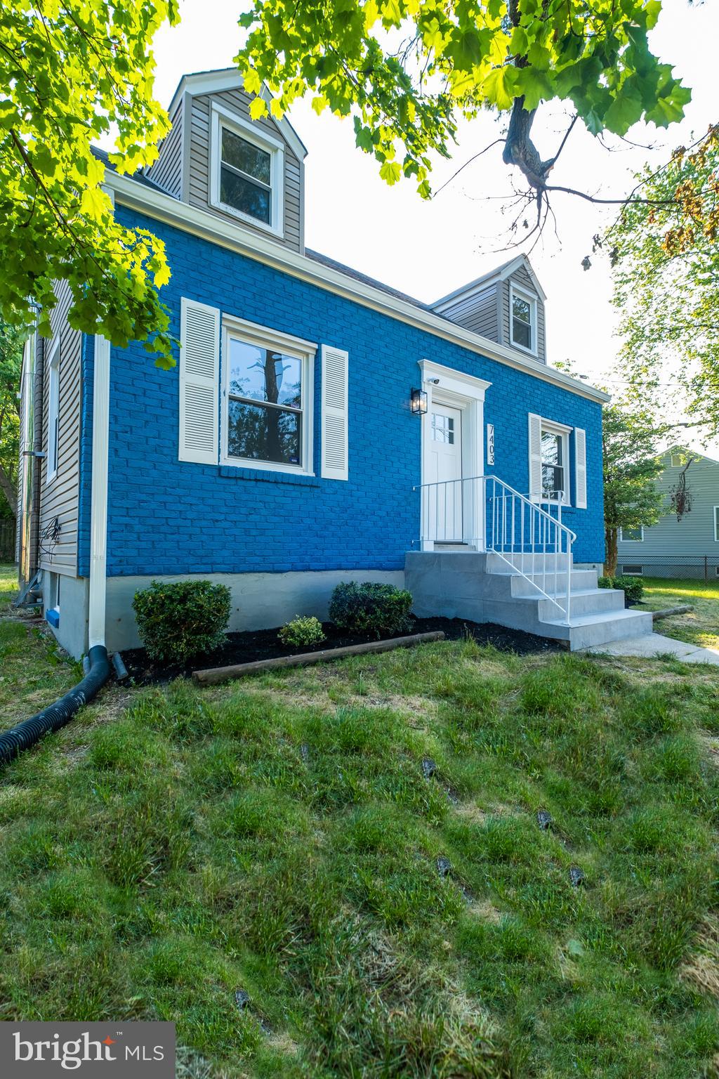 NORTH FORESTVILLE - Residential