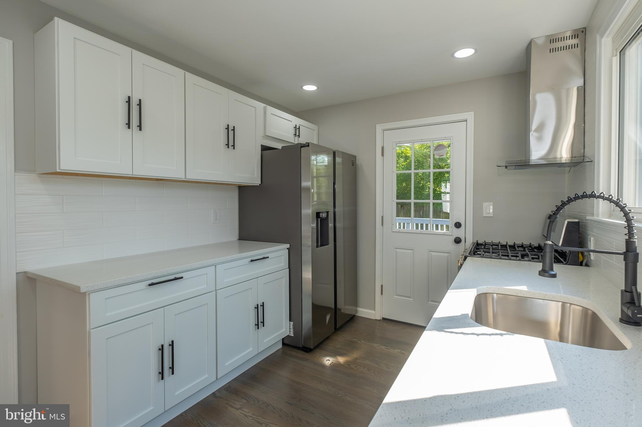 NORTH FORESTVILLE - Residential