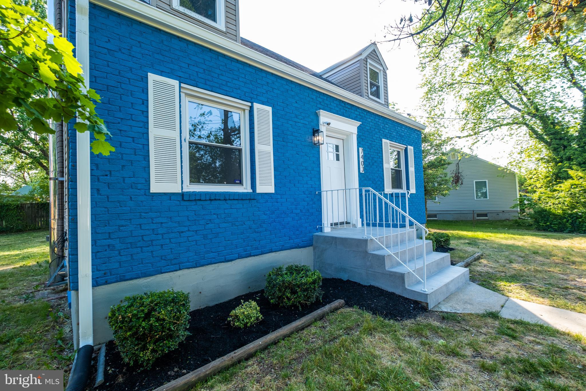 NORTH FORESTVILLE - Residential