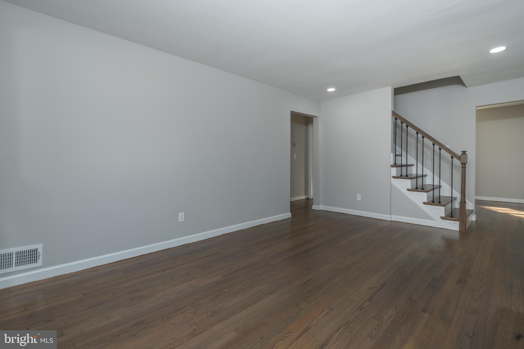 NORTH FORESTVILLE - Residential