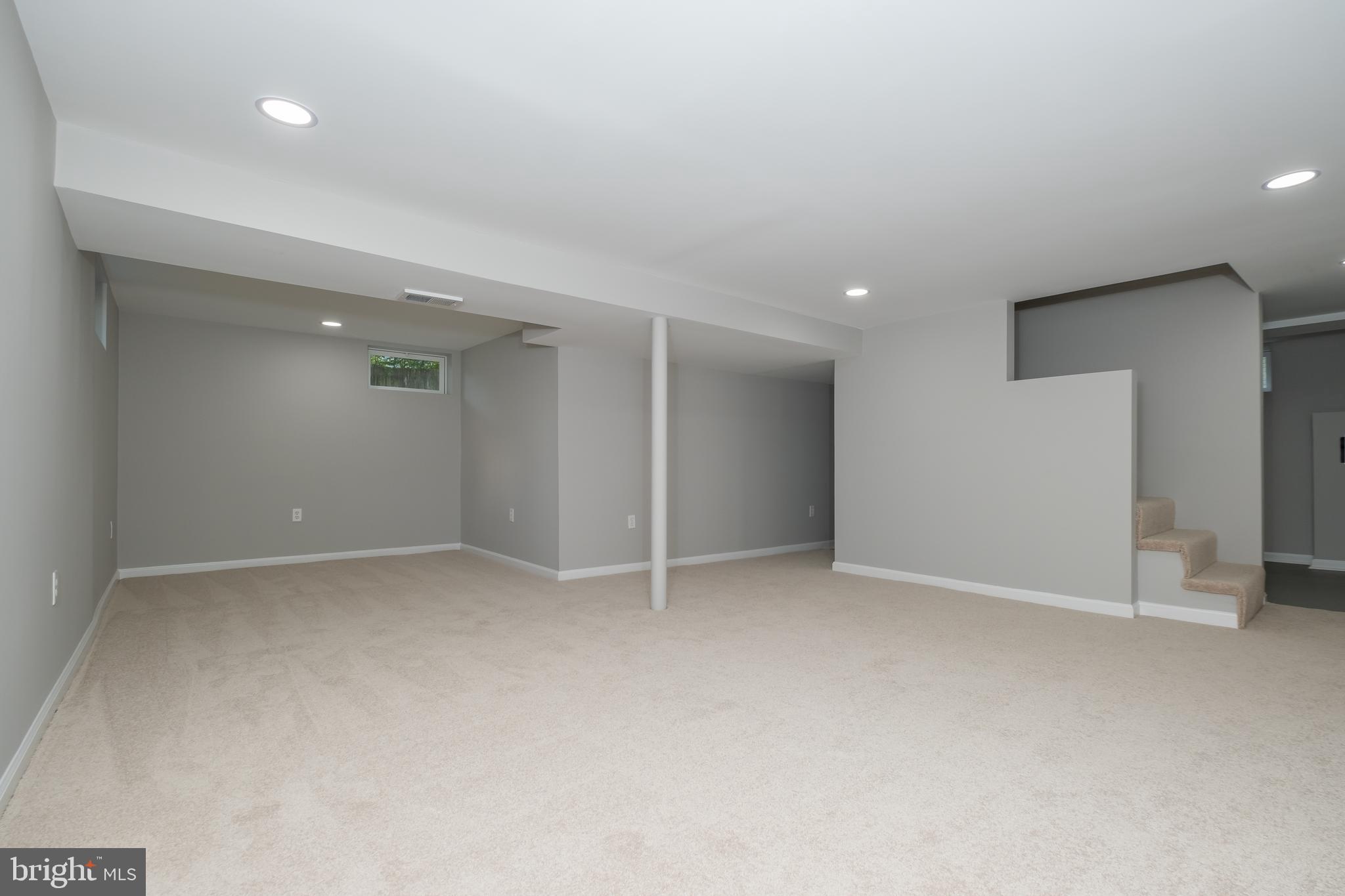 NORTH FORESTVILLE - Residential